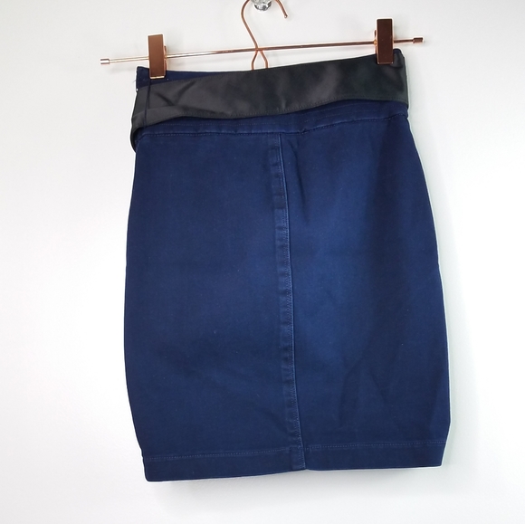 Guess high waist denim skirt - Picture 11 of 12